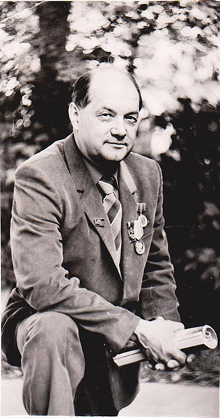 РОГОВ Борис Алексеевич
